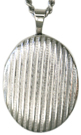 L7020 Lined Pattern oval locket