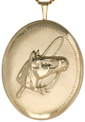 L9018 embossed horse locket