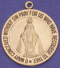 C120 gold round miraculous medal